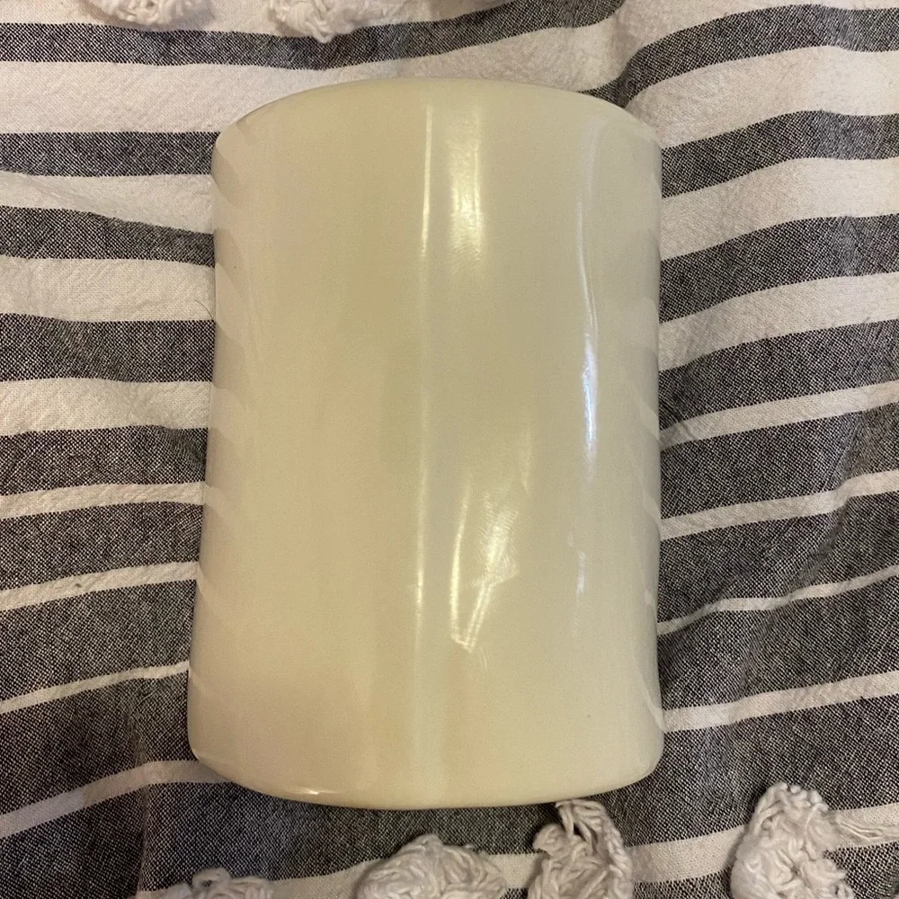 Rae Dunn Flawless Makeup Holder or bathroom cup